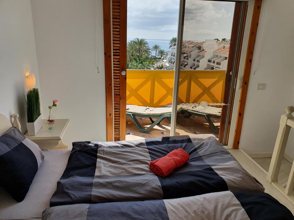 Duplex Close To Sea And Beach With Heated Pool, Wifi, Balcony With Seaview, No 2 Apartment Playa de las Americas  Bagian luar foto