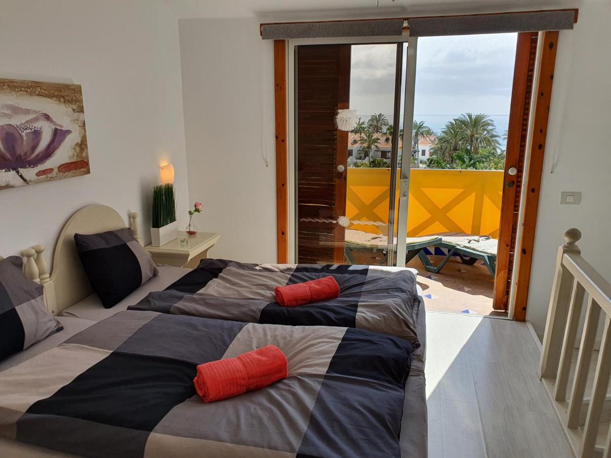 Duplex Close To Sea And Beach With Heated Pool, Wifi, Balcony With Seaview, No 2 Apartment Playa de las Americas  Bagian luar foto